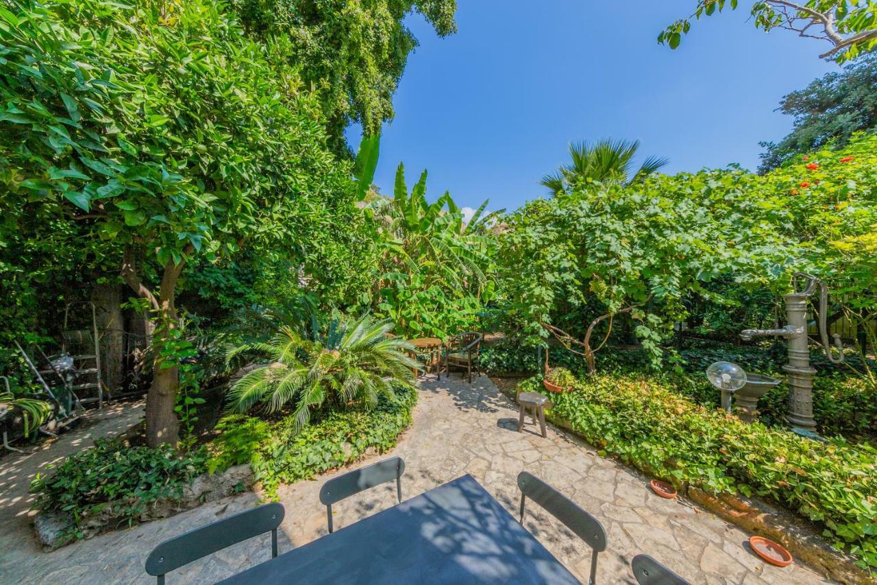 Villa Mezzarancia Palermo Bagian luar foto