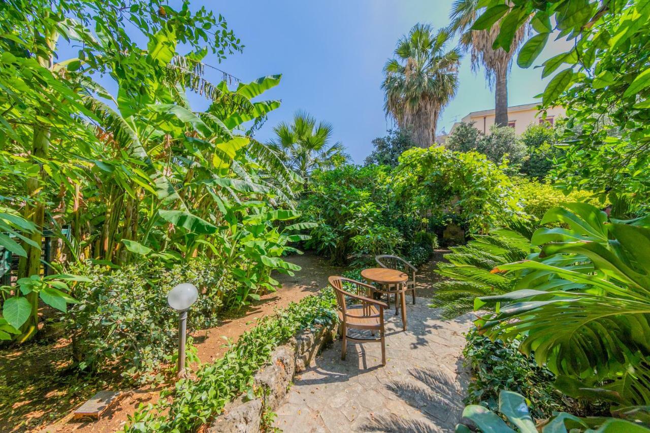 Villa Mezzarancia Palermo Bagian luar foto
