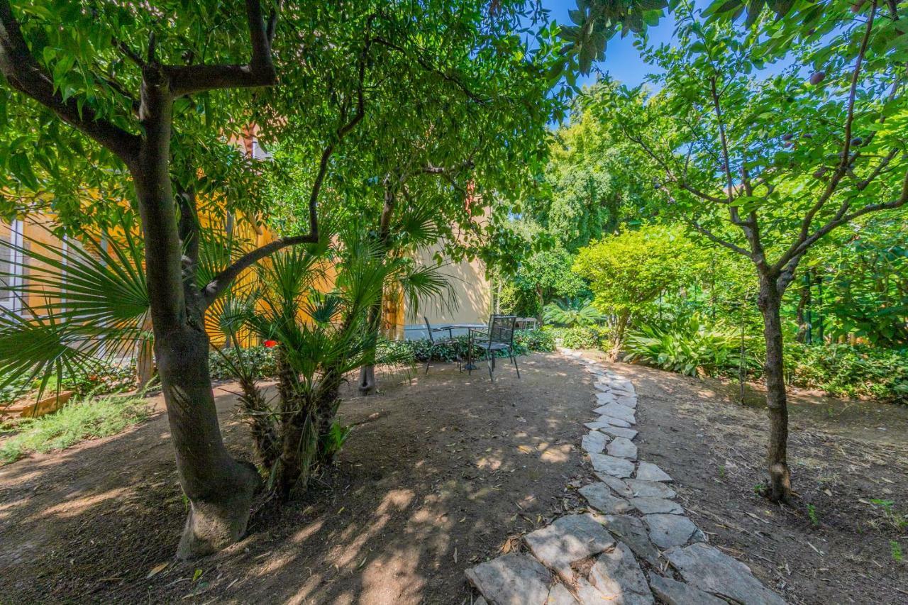 Villa Mezzarancia Palermo Bagian luar foto