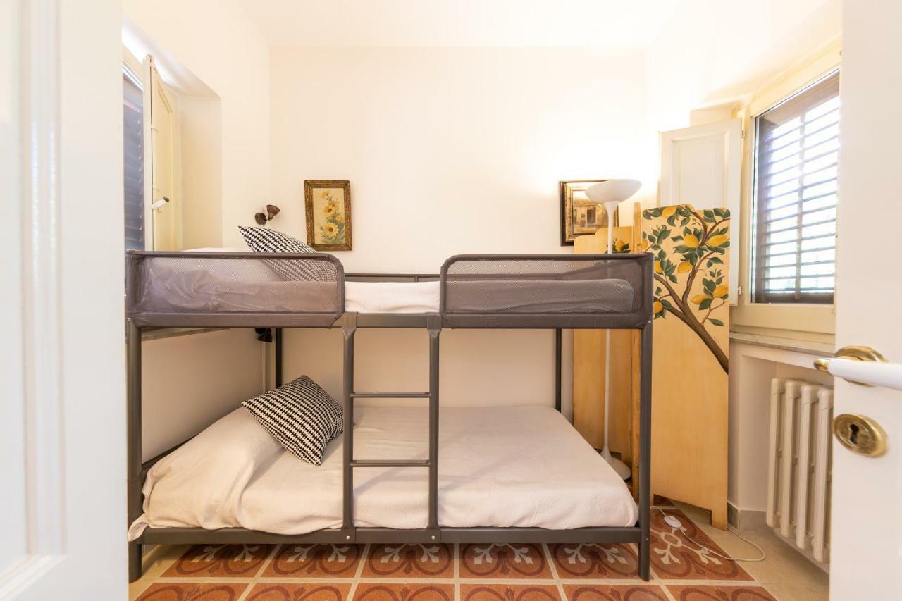 Villa Mezzarancia Palermo Bagian luar foto