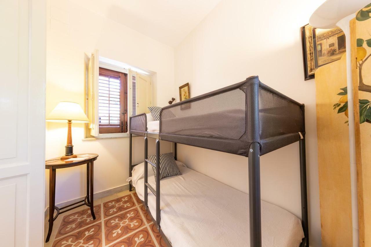 Villa Mezzarancia Palermo Bagian luar foto