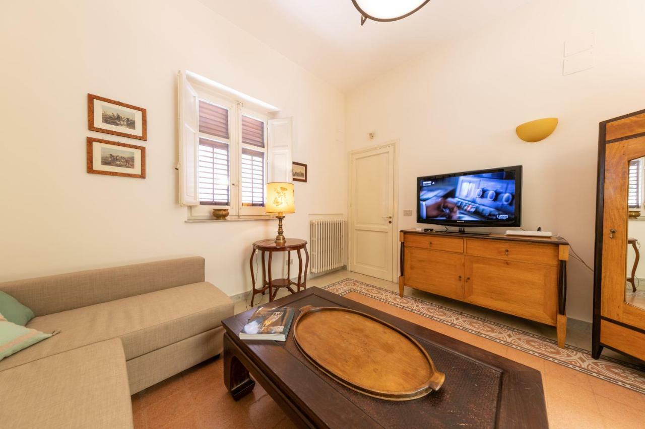 Villa Mezzarancia Palermo Bagian luar foto